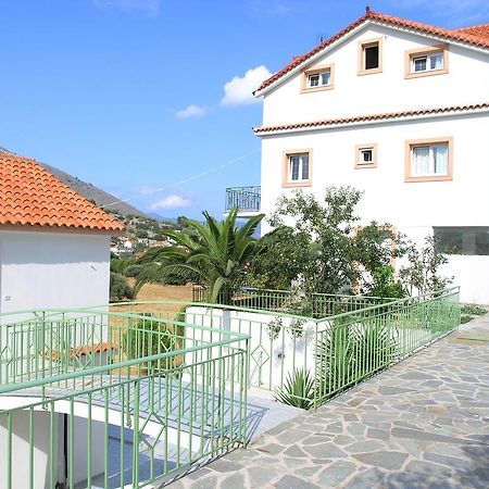 Boulevard Panorama Suites Agia Efimia Esterno foto