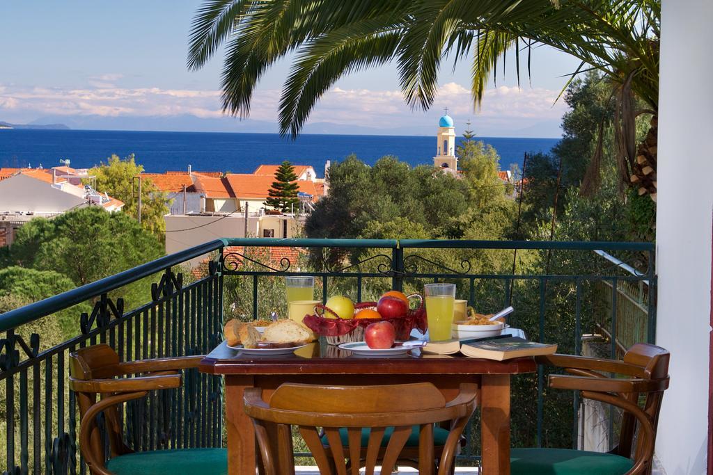 Boulevard Panorama Suites Agia Efimia Esterno foto